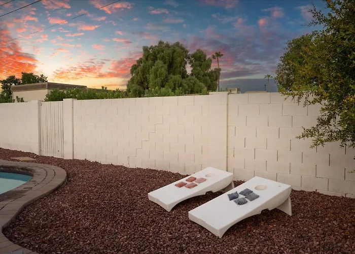Pool Fire Pitoutdoor Bargame Sleeps 14 Holiday home Scottsdale