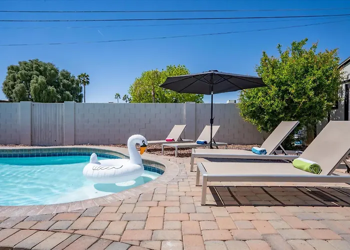 Holiday home Pool Fire Pitoutdoor Bargame Sleeps 14