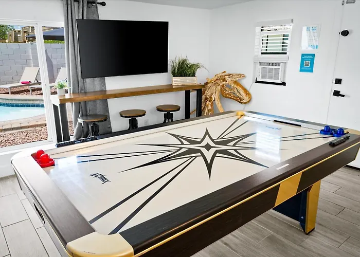Pool Fire Pitoutdoor Bargame Sleeps 14 Scottsdale